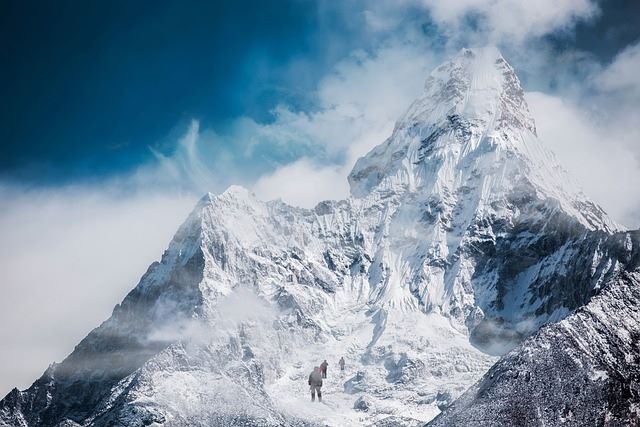 登山